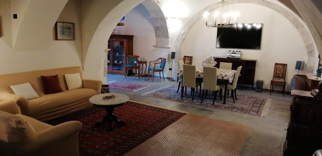 Il Palazzotto Hotel Isernia Luaran gambar